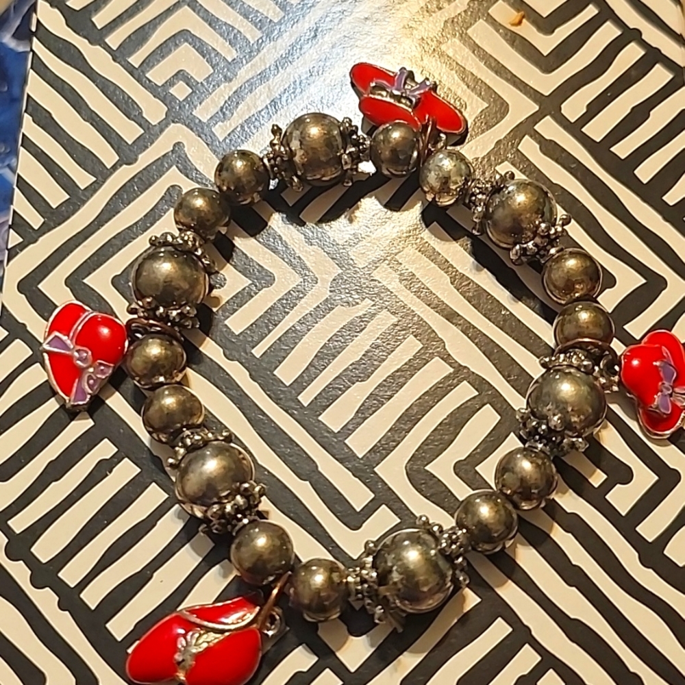 Red hats bracelet